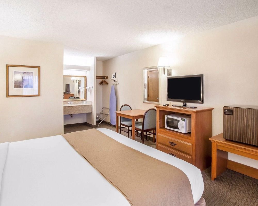 Quality Inn in Mt Vernon, WA