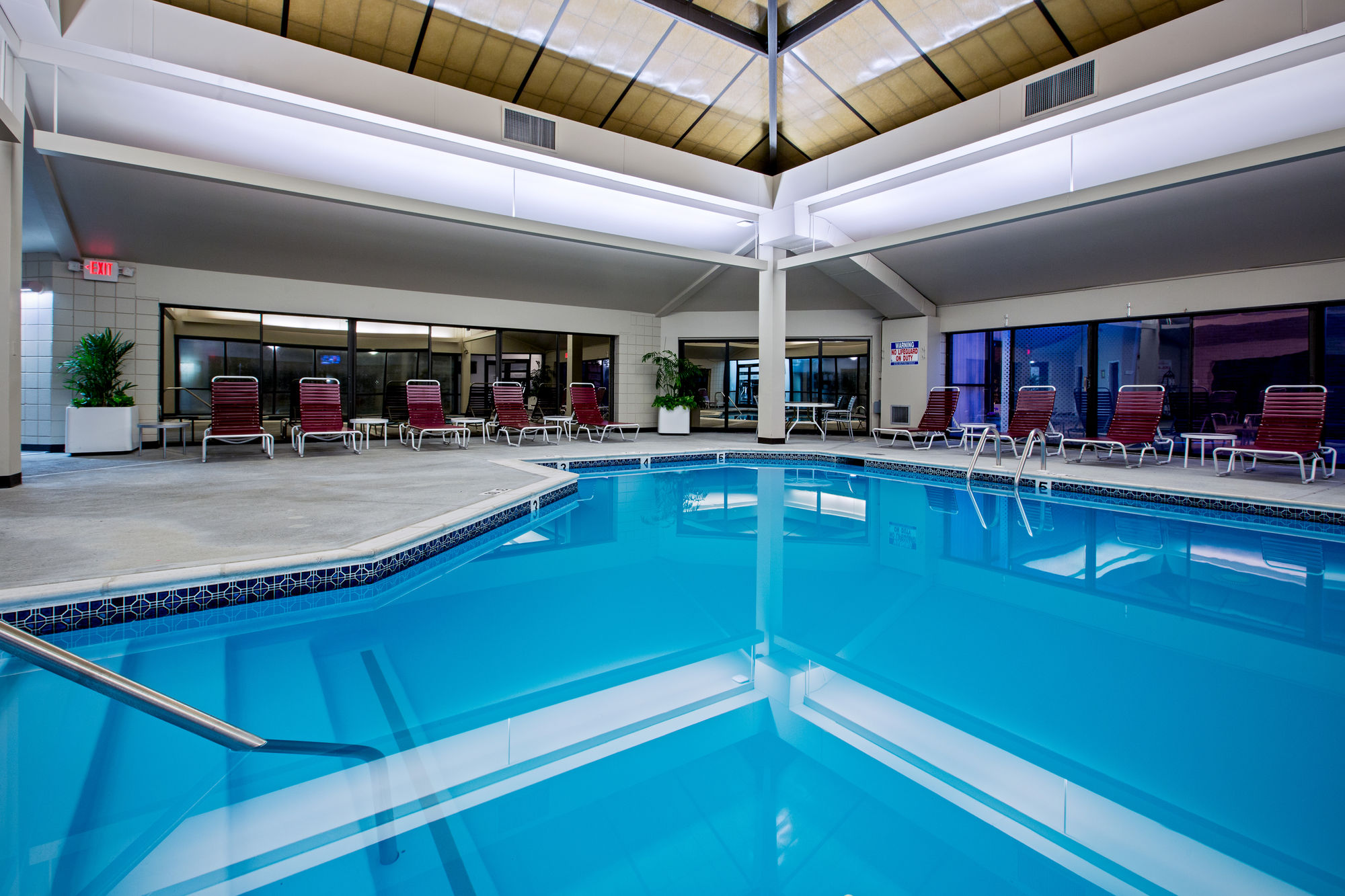 Discount Coupon for Crowne Plaza ProvidenceWarwick Airport in Warwick, Rhode Island Save Money!