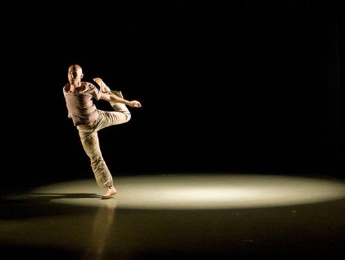 DanceMotion USA (sm): David Dorfman Dance & Korhan Basaran Company 