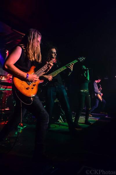 Aversed Photo