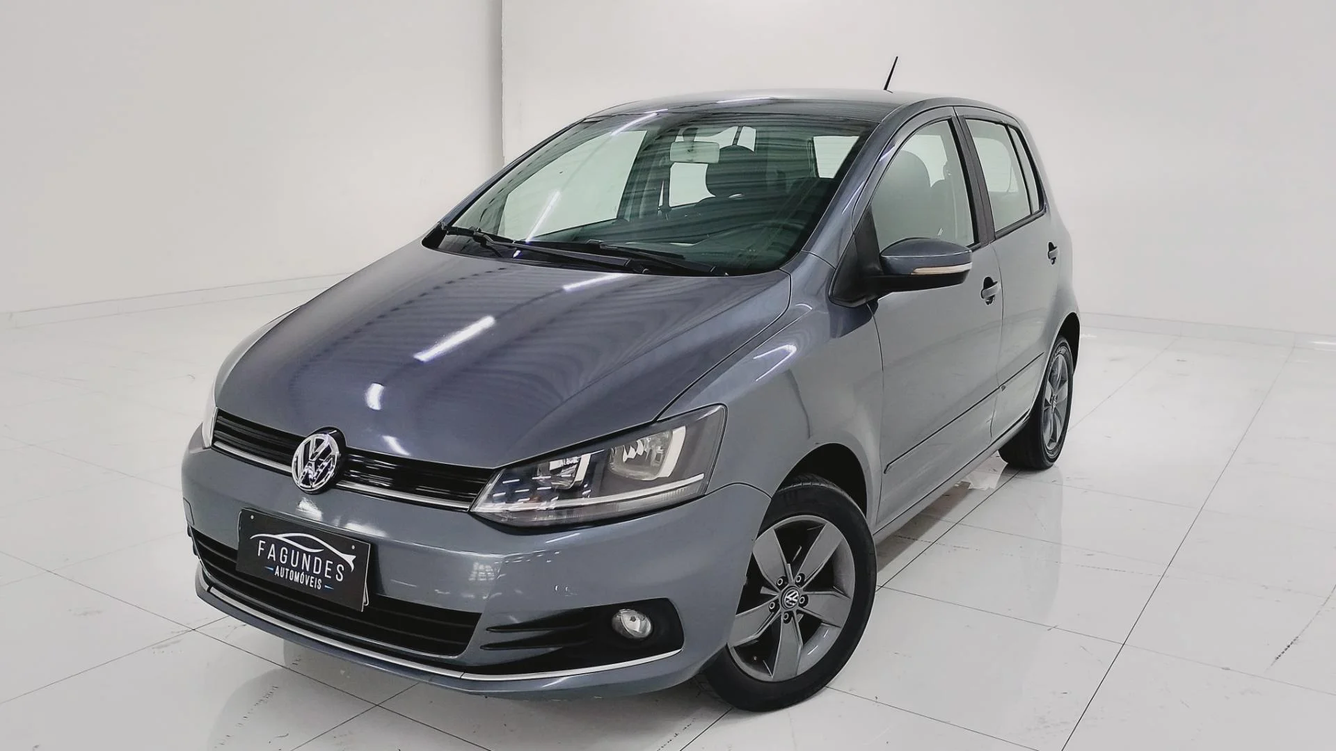 7353753_5_W_37d85b43cb