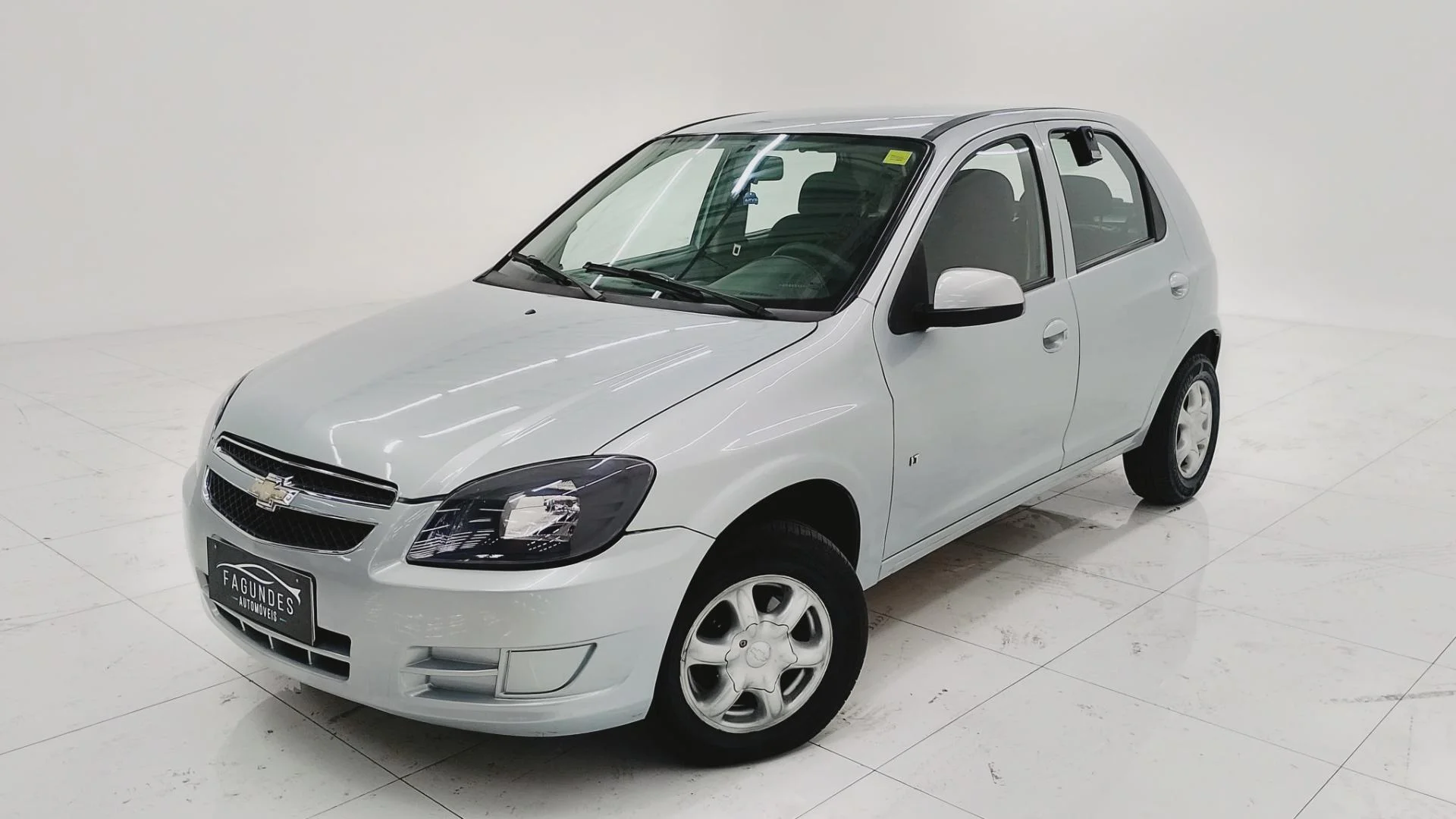 7609531_0_W_846e95eb6e-1