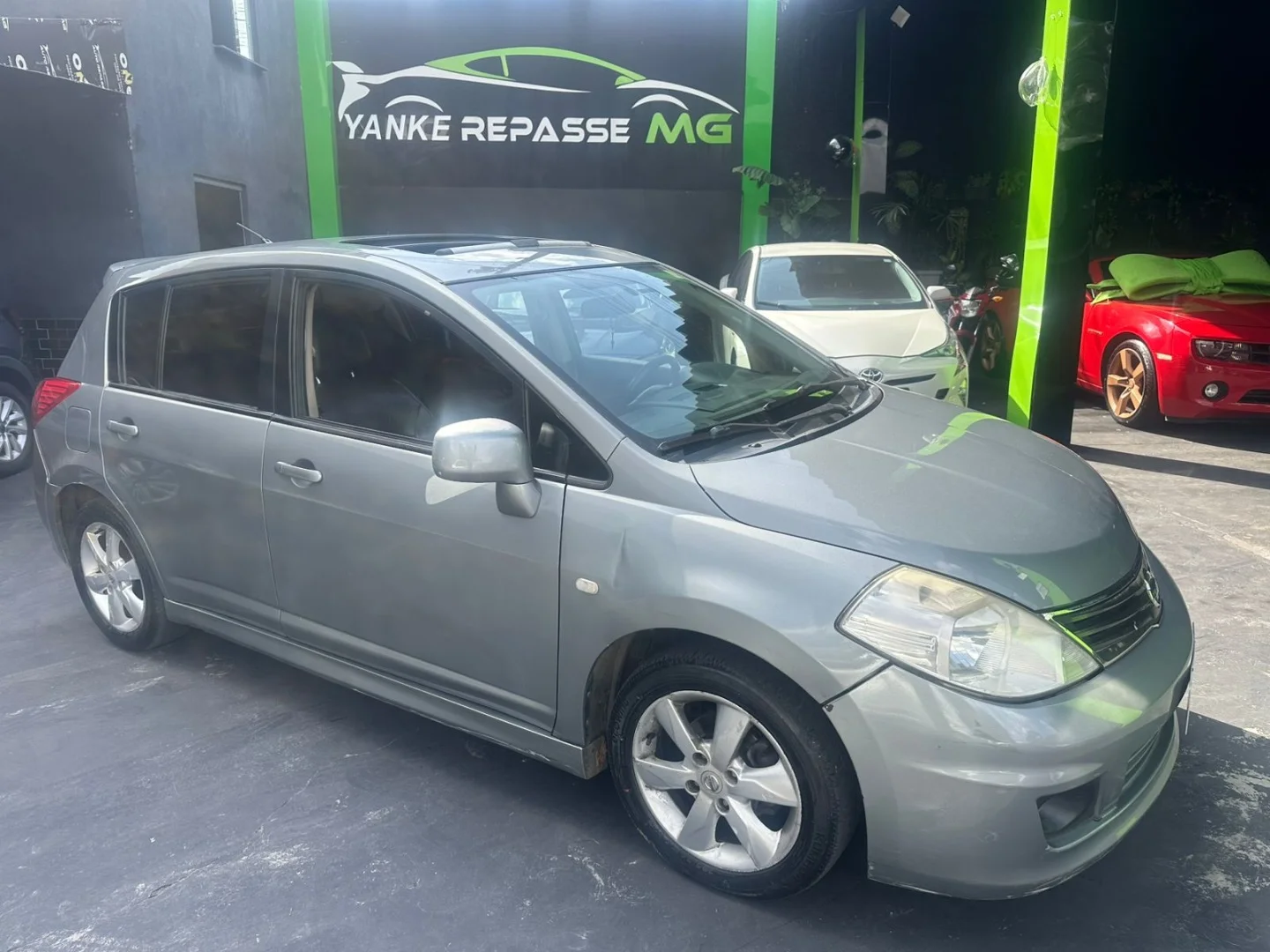 Nissan Tiida TIIDA SL 1.8/1.8 Flex 16V Mec. 2013