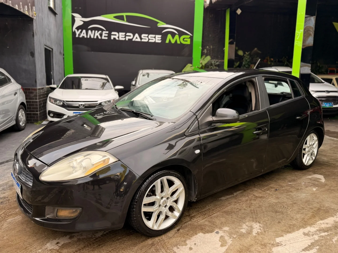 Fiat Bravo BRAVO ABSOLUTE 1.8 FLEX 16V 5P 2012