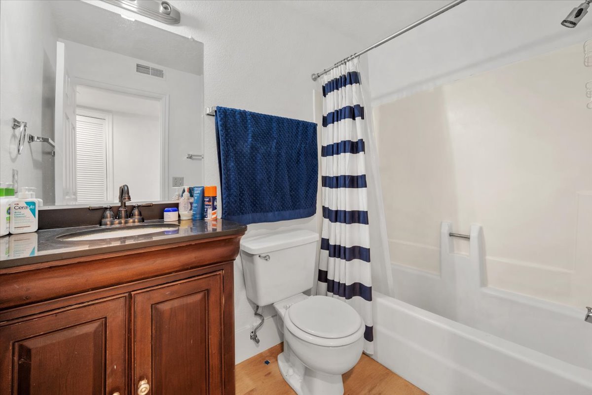 16-34-E-700-N-5-Provo-UT-16