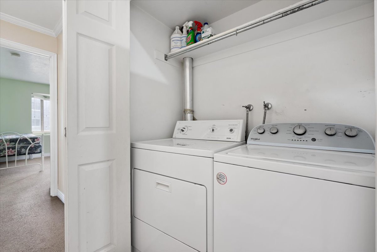 21-1541-N-Riverside-Ave-18-Provo-UT-21