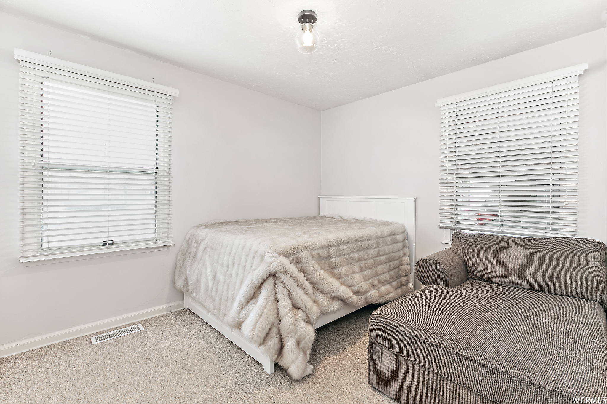 1966338_02a2ee039e13e61bb16d6195b8c02c9b_654a765462973