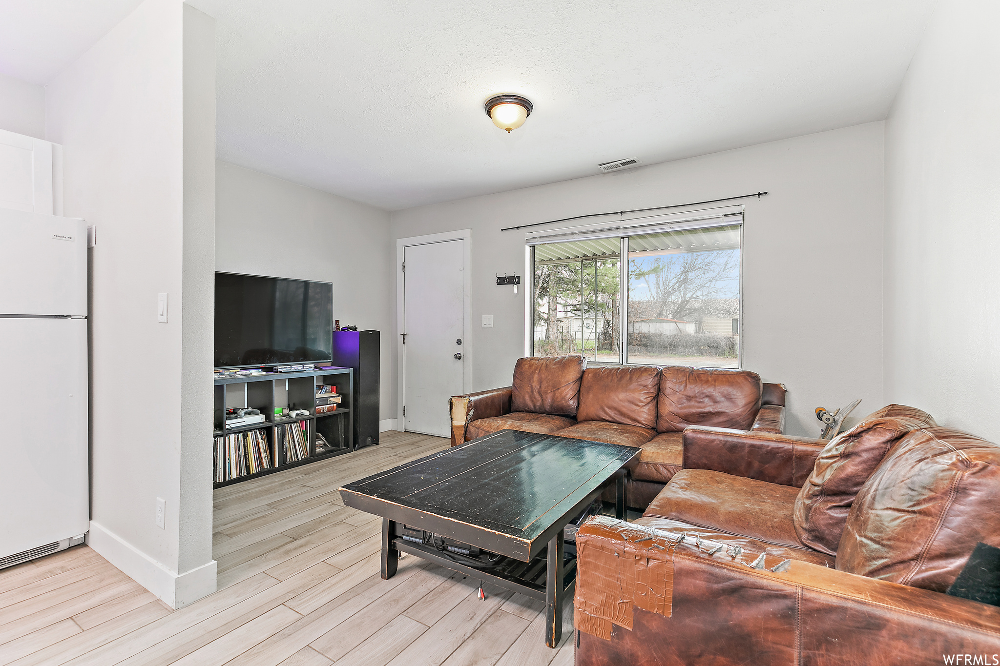 1966338_3750743cf6a7e52a9a6f1d0c7616d900_654a7675aa1a7