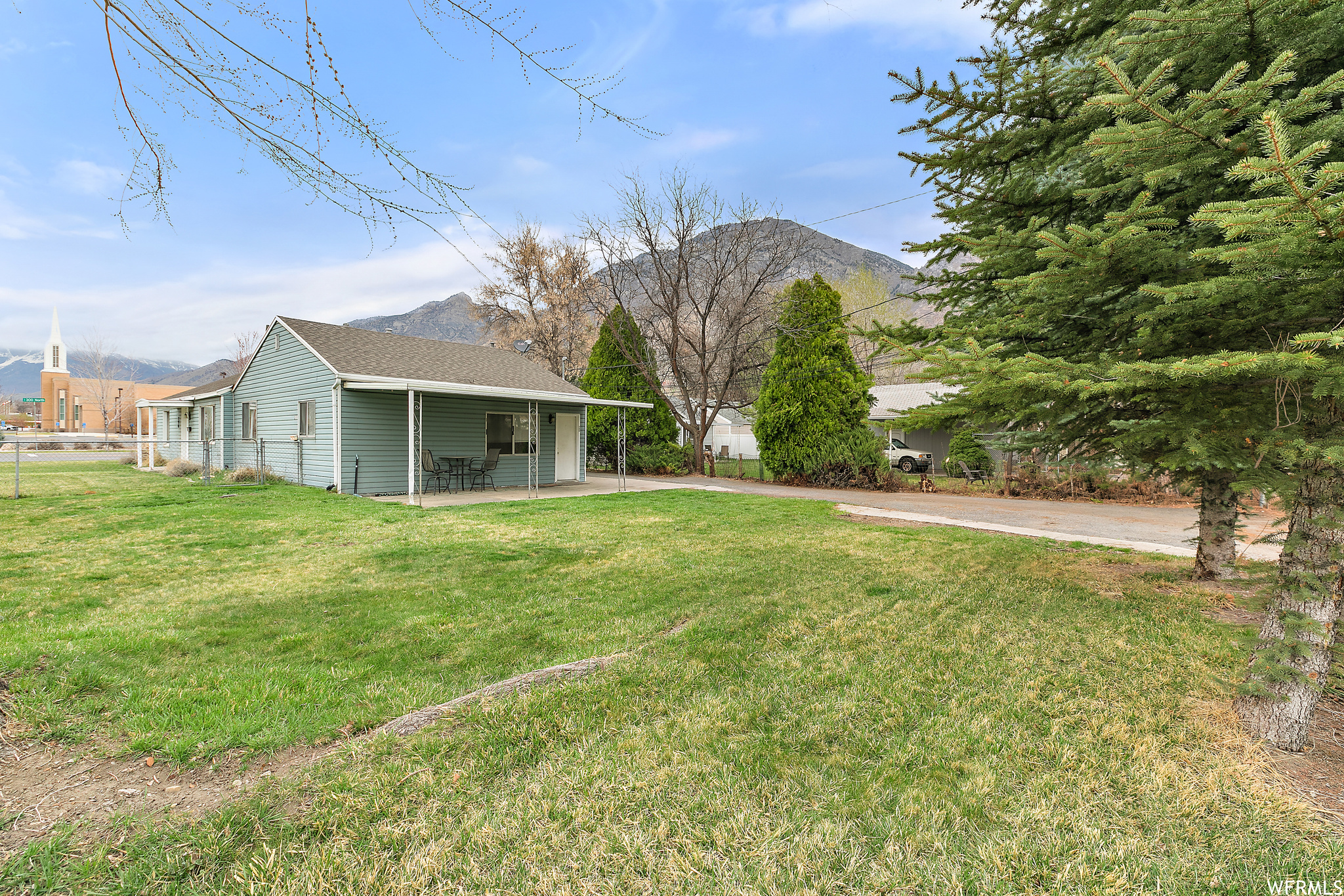 1966338_daf29dc6170d34067ab7c56f5284fae6_654a766f62df8