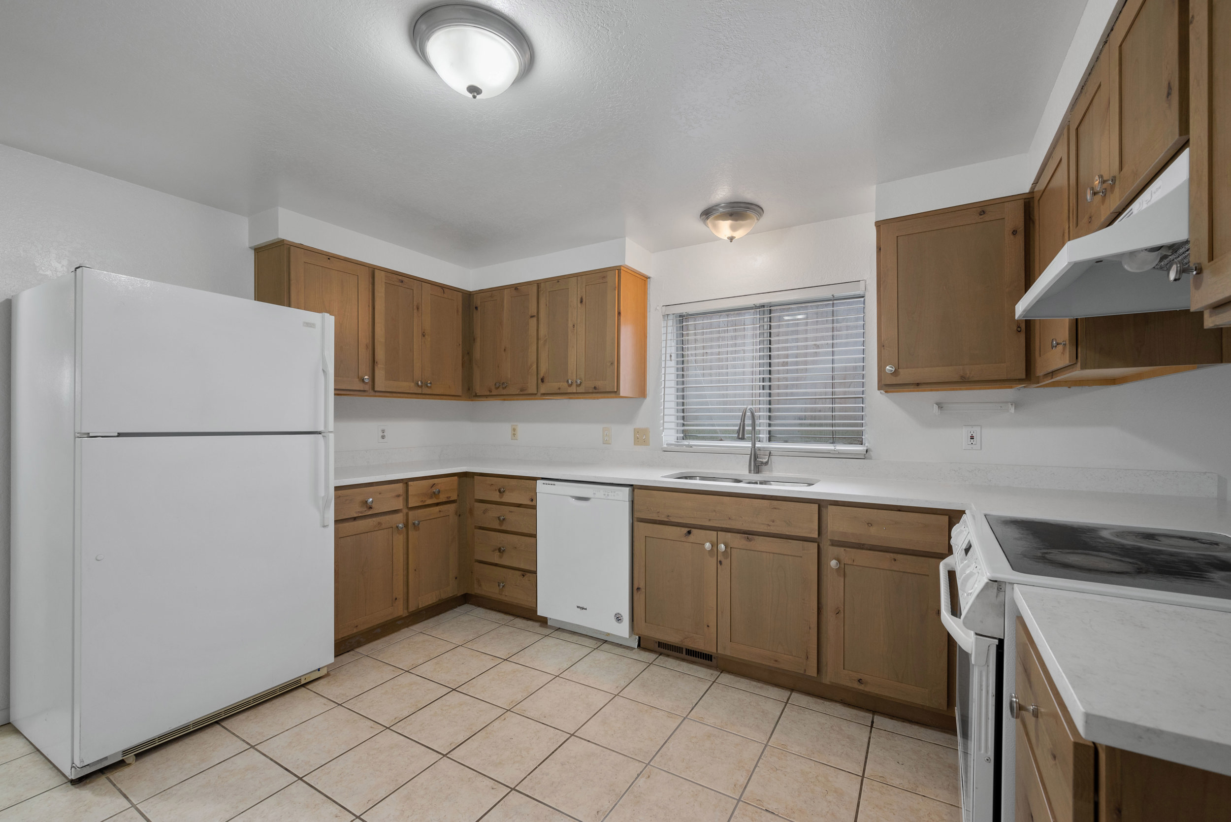 15_1123-n-main-st-orem-ut