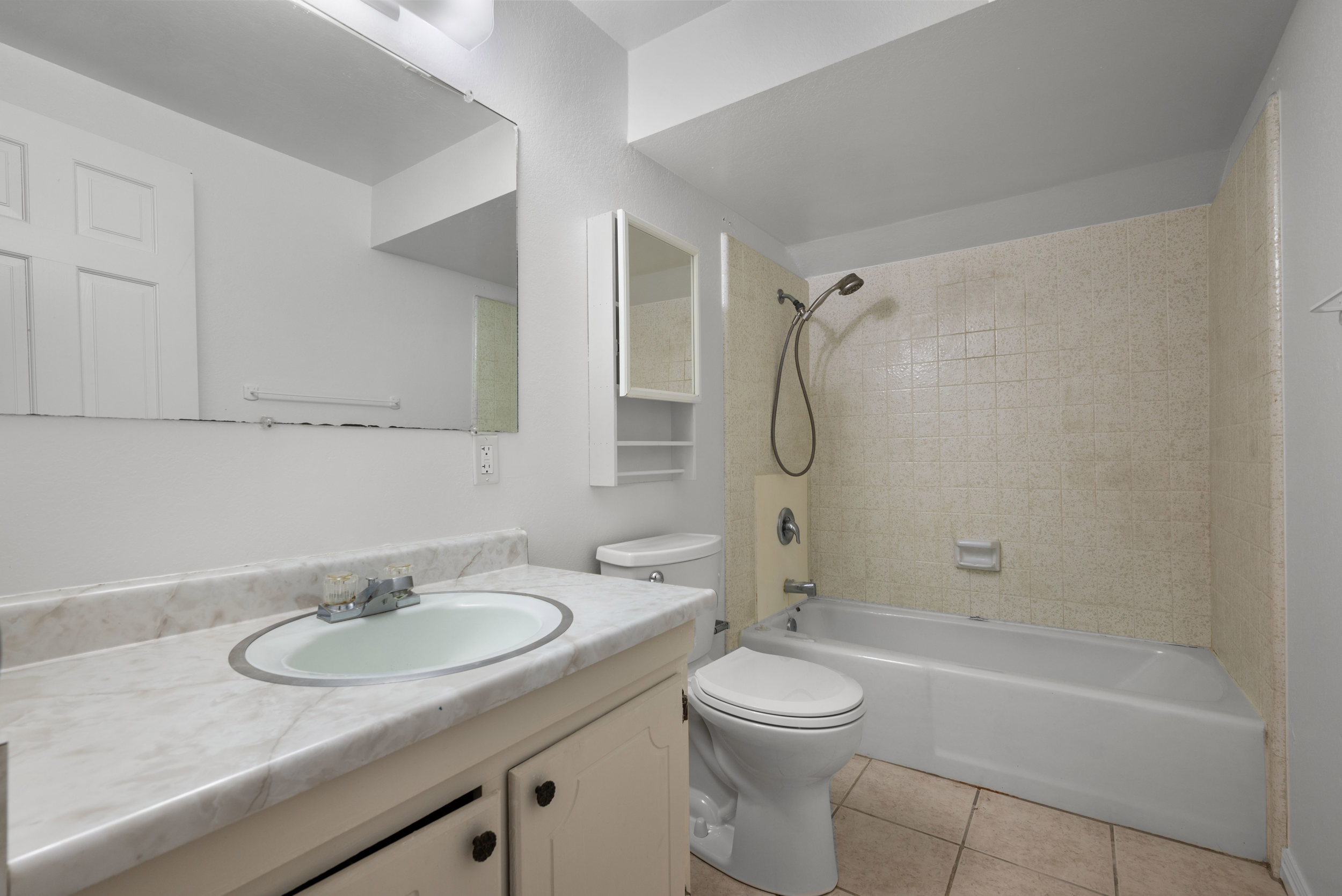 20_1123-n-main-st-orem-ut