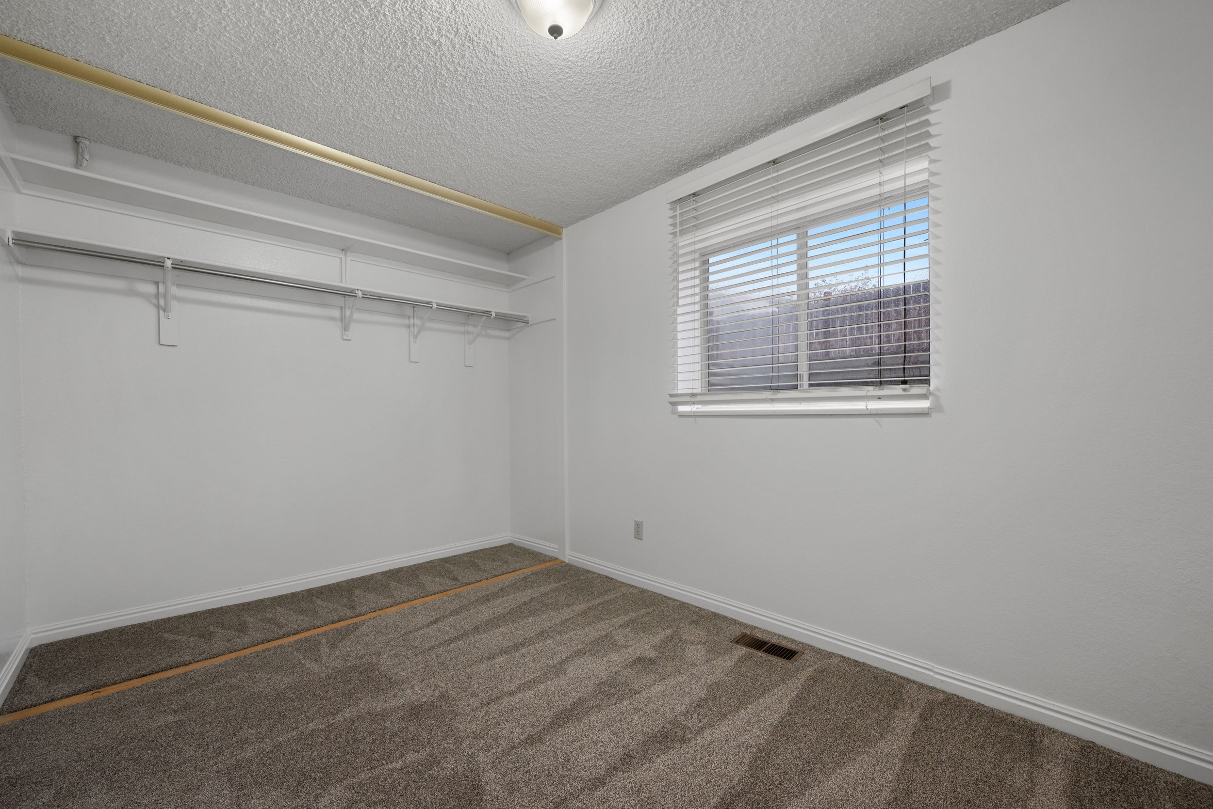 25_1123-n-main-st-orem-ut