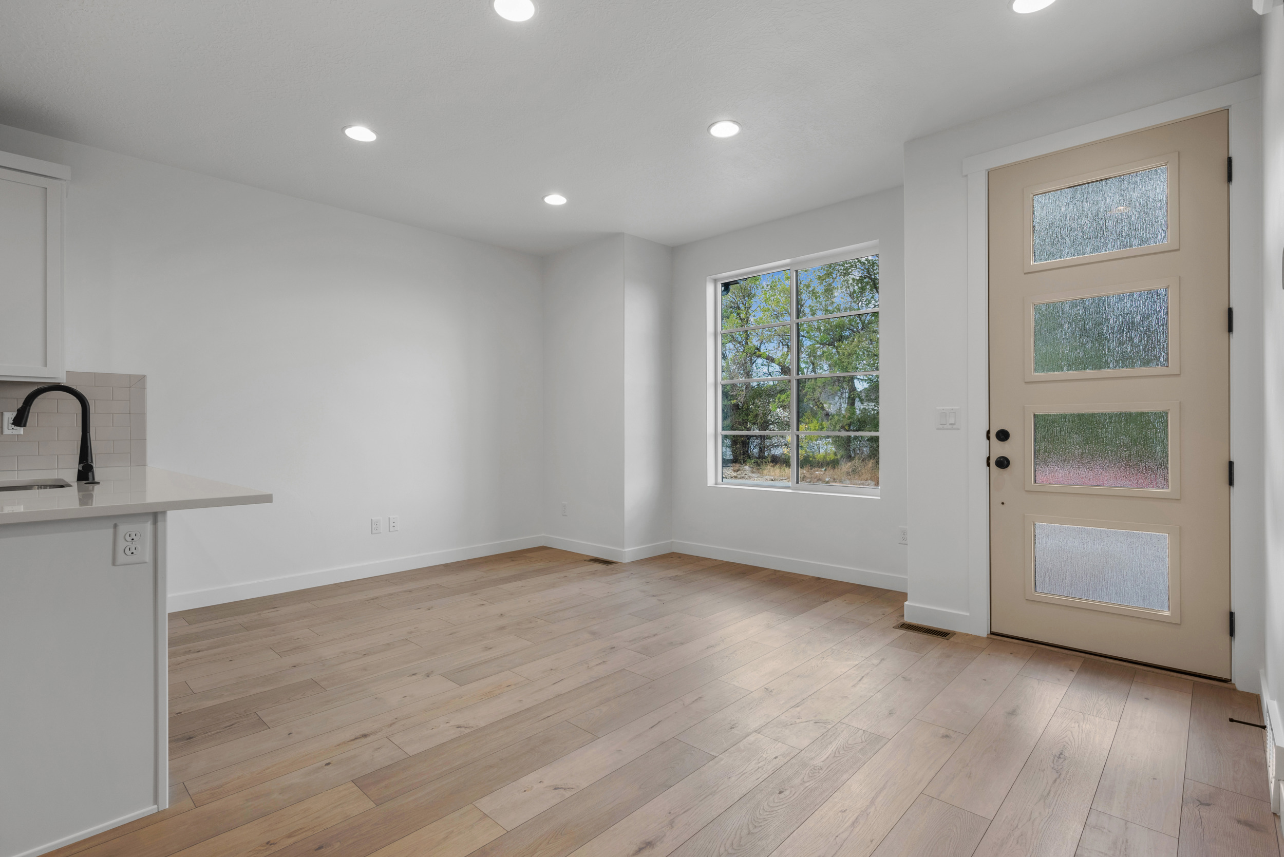 13_3348-w-1570-n-unit-709-provo-ut