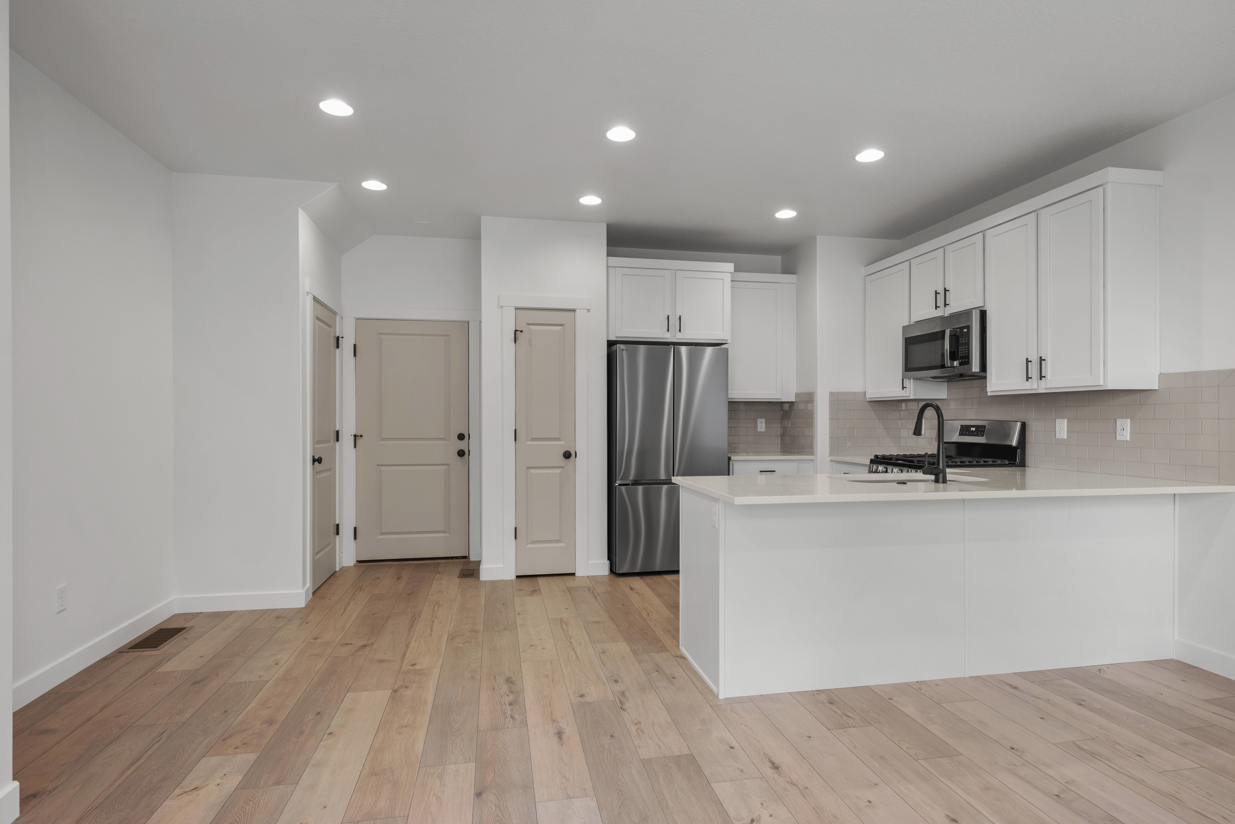 15_3348-w-1570-n-unit-709-provo-ut