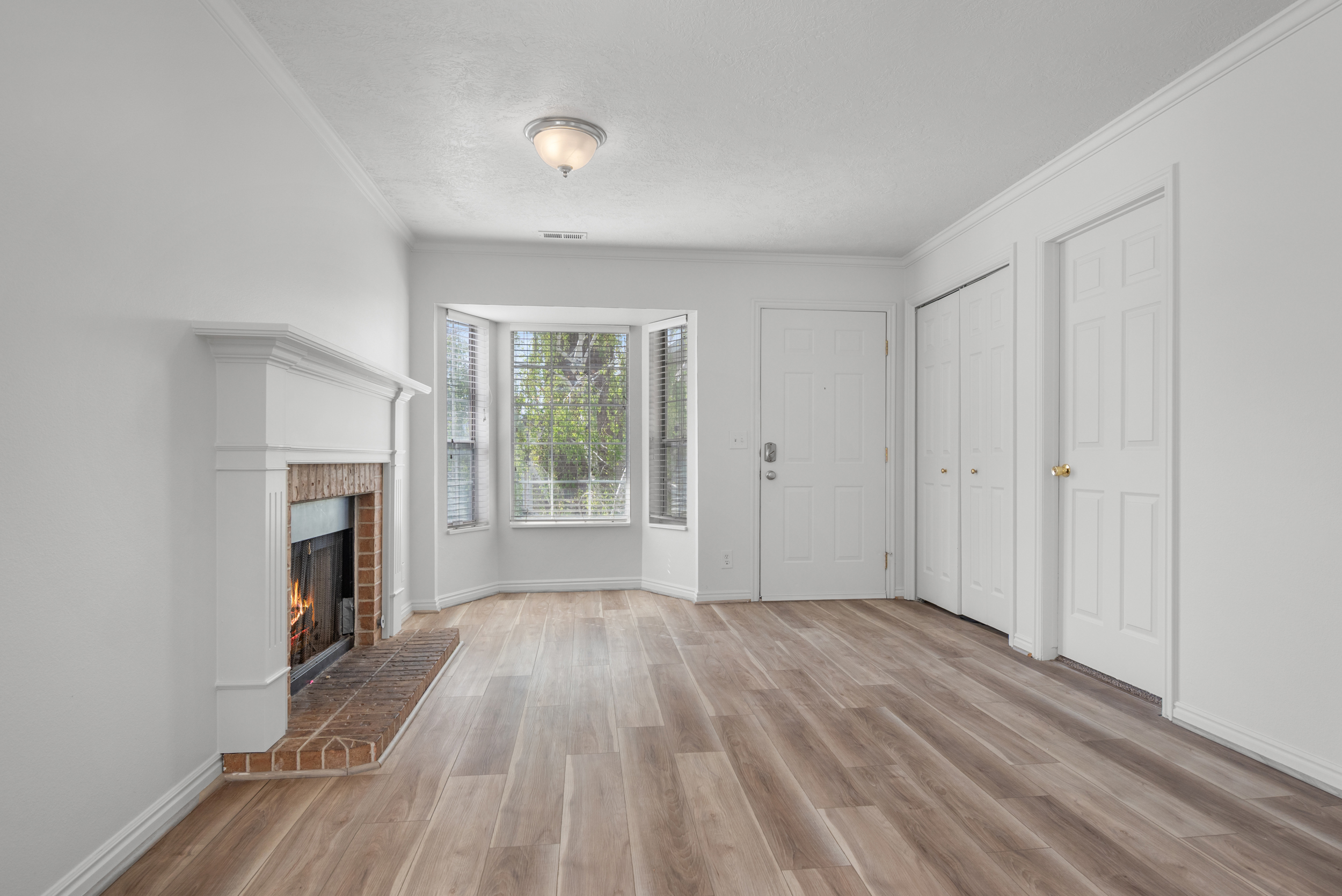 15_619-n-700-e-2-provo-ut