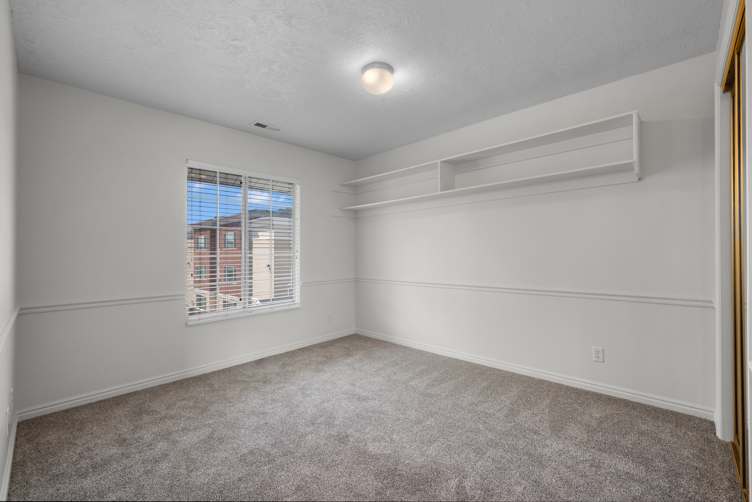 25_619-n-700-e-2-provo-ut