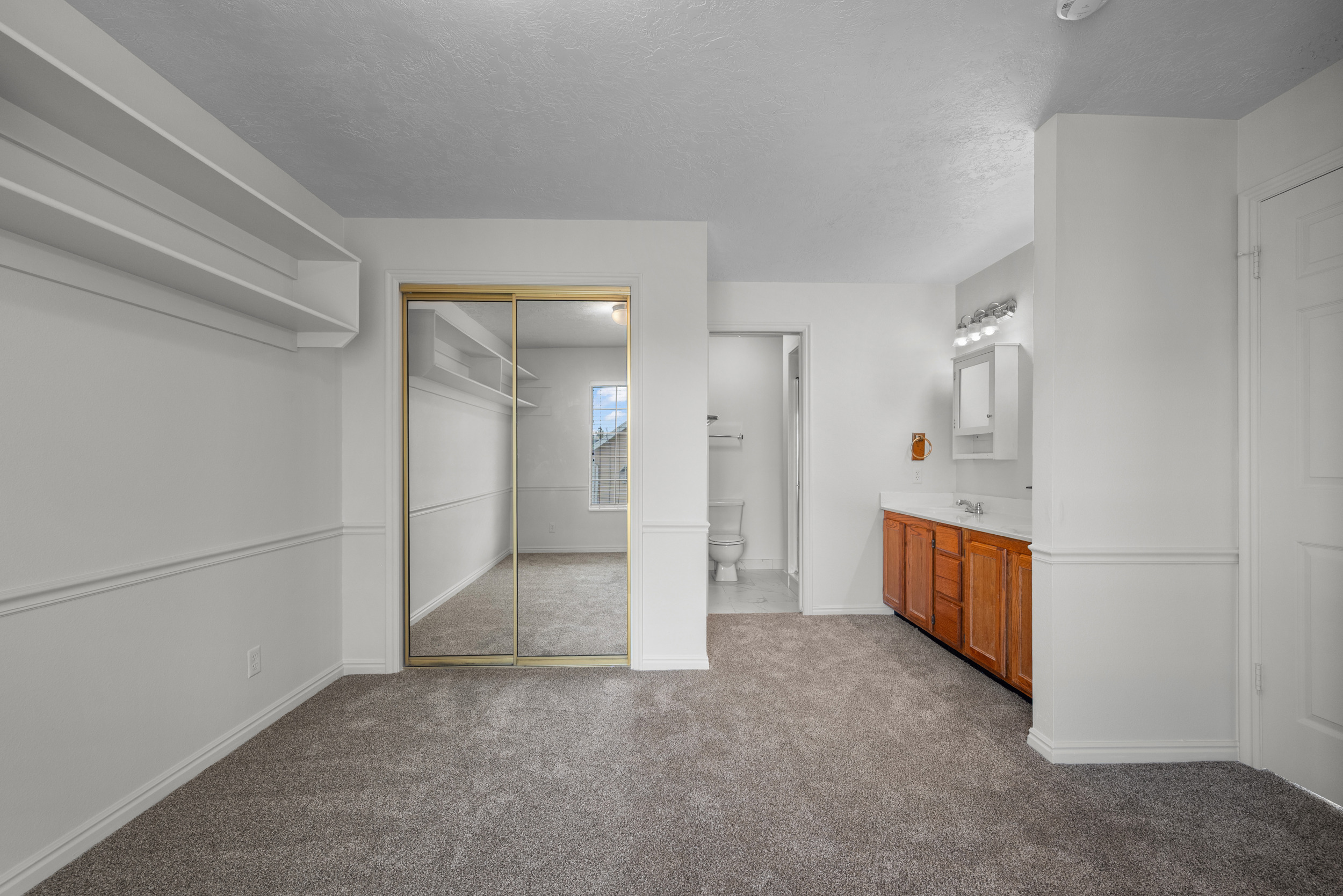 26_619-n-700-e-2-provo-ut