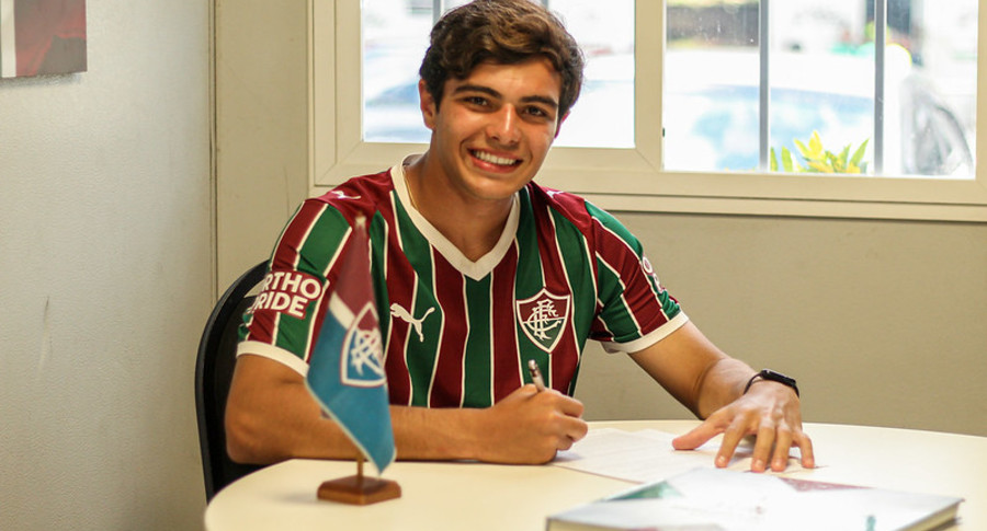 55092312204 b7d7e7f39e c banner