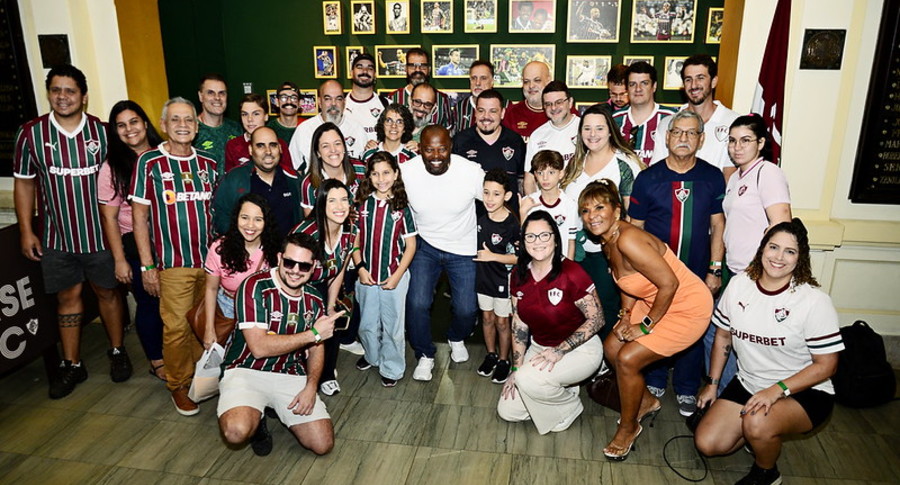 Marcão participa de experiência com sócios no Museu do Fluminense