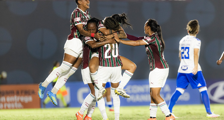 Fluminense vence Cruzeiro de virada e vai às quartas da Copa do Brasil Feminina