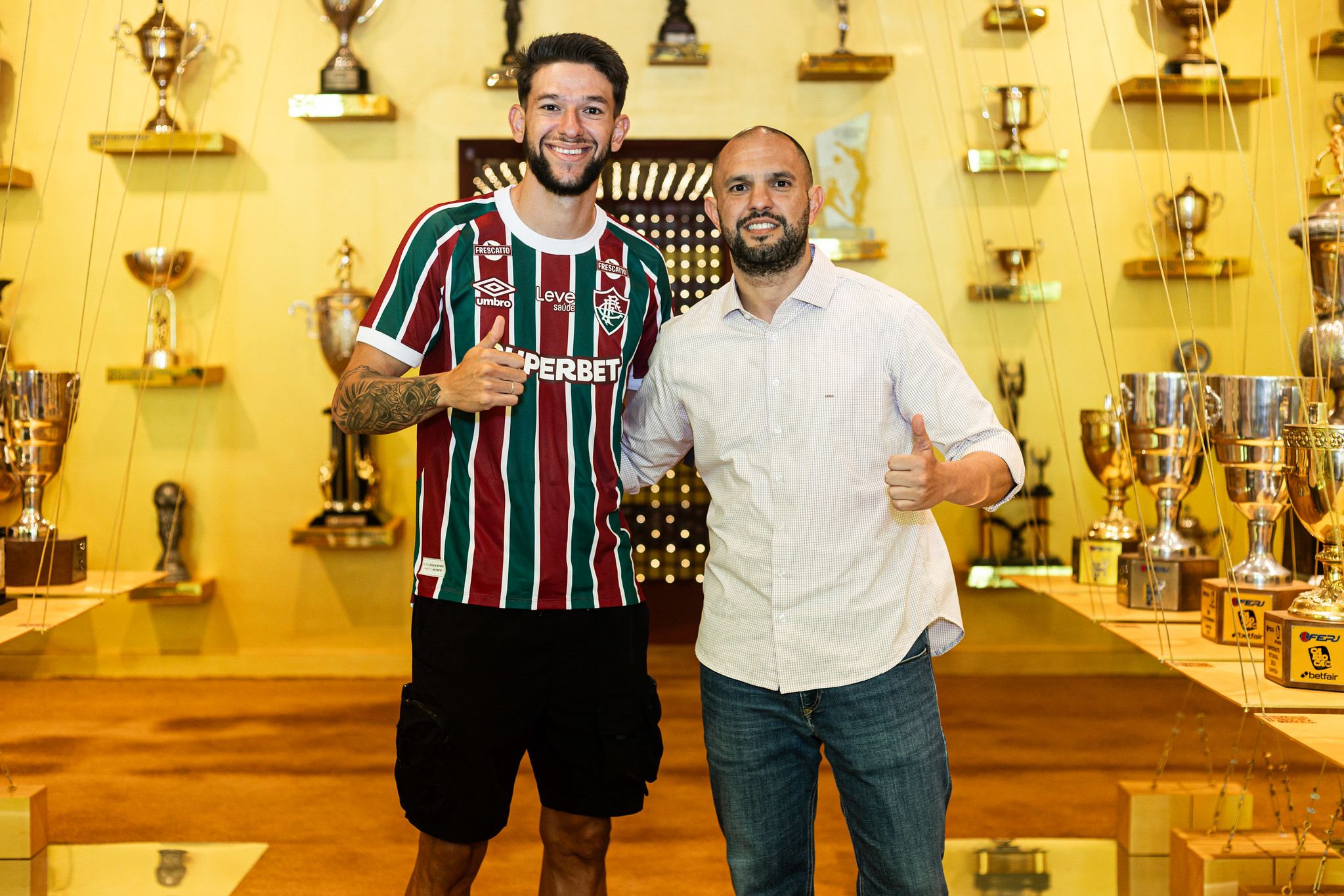 Jemmes Bruno é o novo reforço do Fluminense