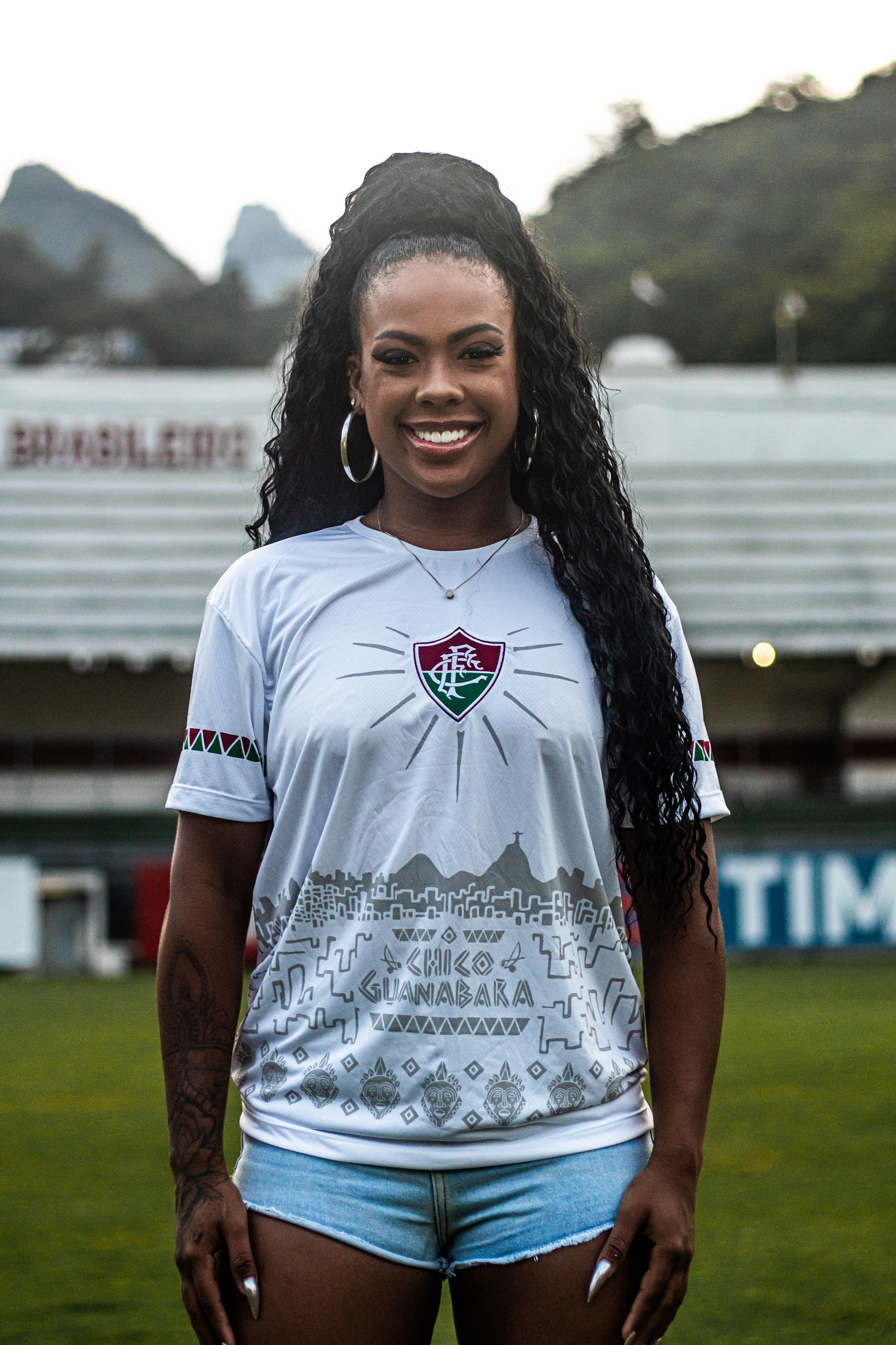 Fluminense lança camisa em homenagem a Chico Guanabara no Dia da