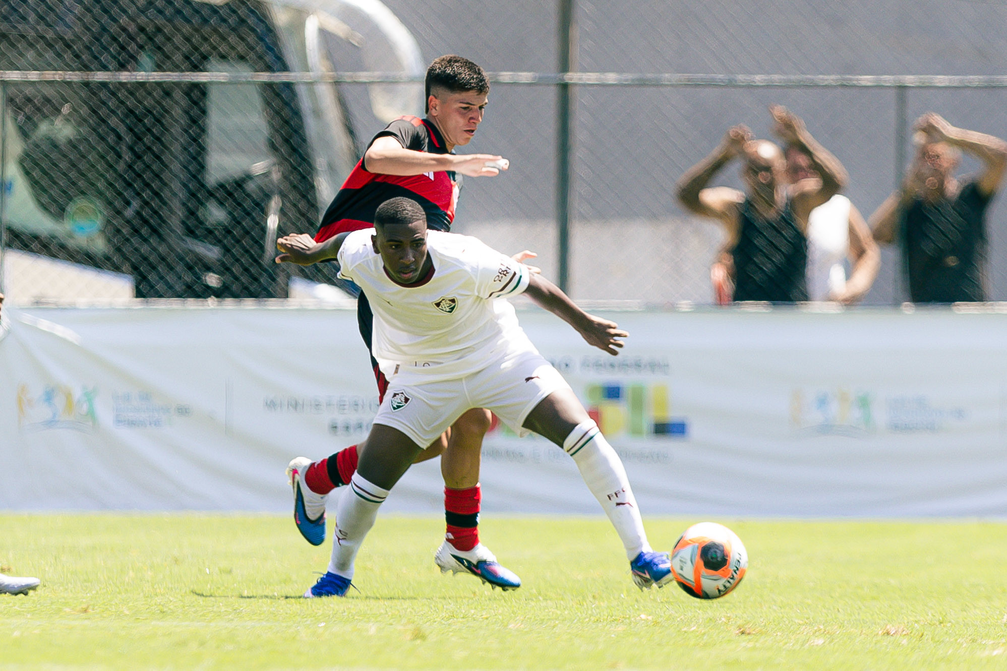 Fluminense estreia com hat-trick de Ryan na Copa Rio Sub-16 ...