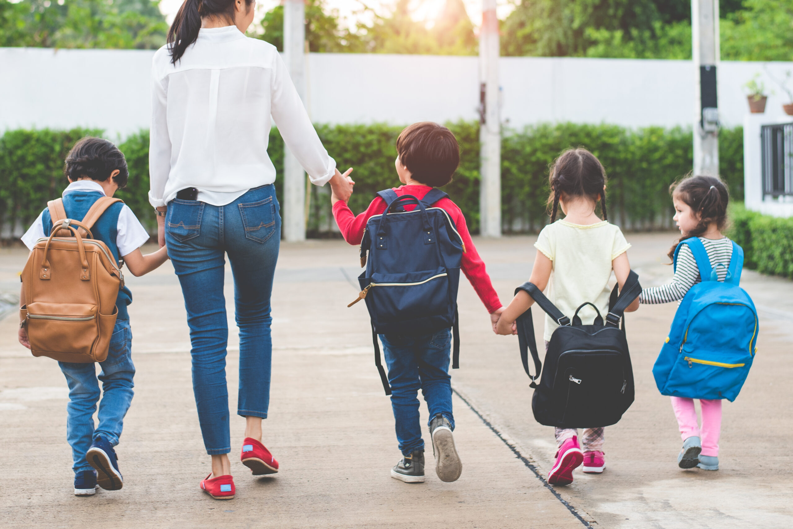 Quando colocar meu filho na escola? | Blog PlayKids