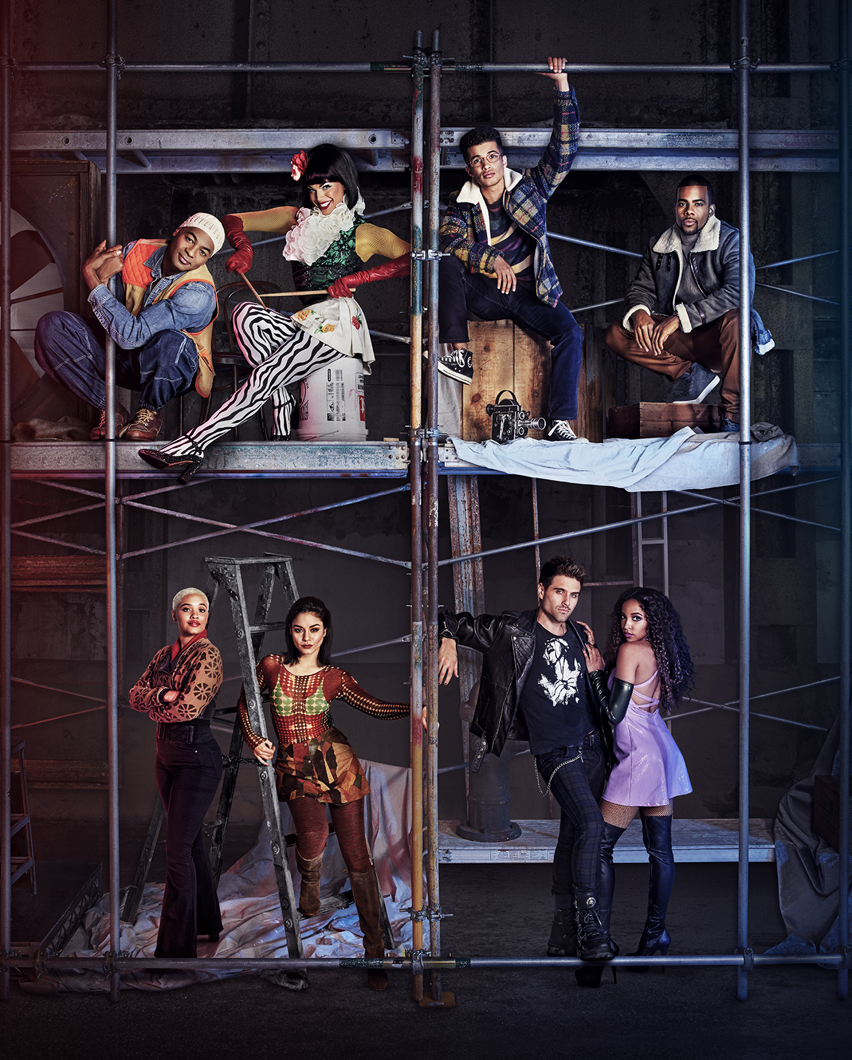 show hero image in three sizes