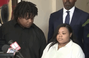 A Doctor Shared Pictures of This Couple’s Dead Baby. Now, He Owes Them Millions