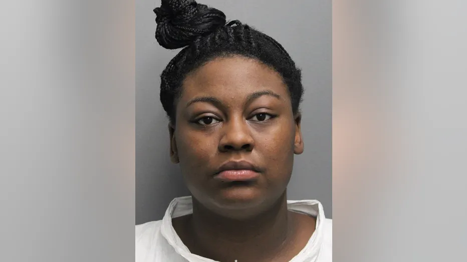 Chicago Mother Allegedly Tried to Stab Children to “Make Them Go To Heaven” 
