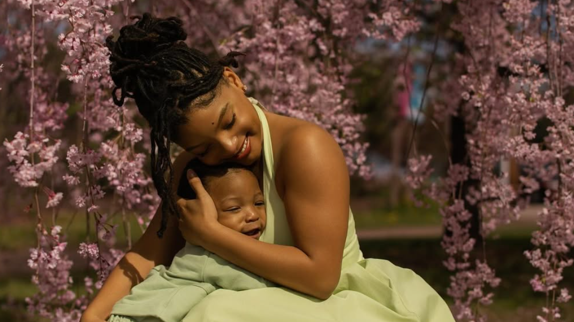 Halo and Halle Bailey Photo: Instagram/@hallebailey