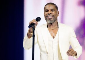 Kirk Franklin Apologizes to Fans For His Dirty Dancing Seen Around The World
