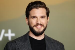 GOT’s Kit Harington Has Words About Backlash Against ‘Black-only’ Audience Night for ‘Slave Play’