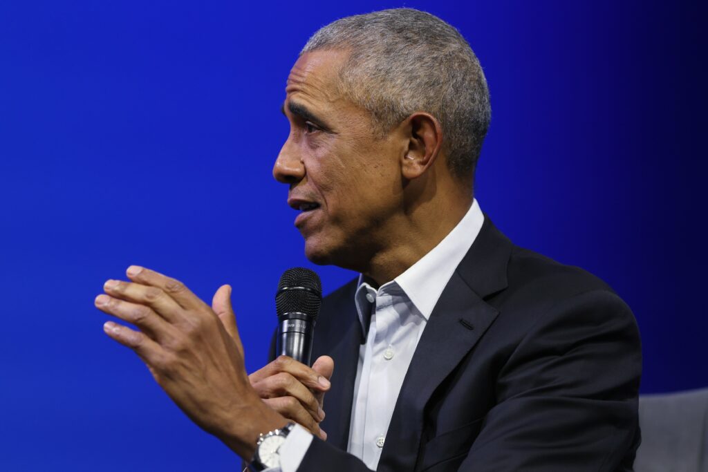 President Obama Calls Out Book Bans in New Open Letter