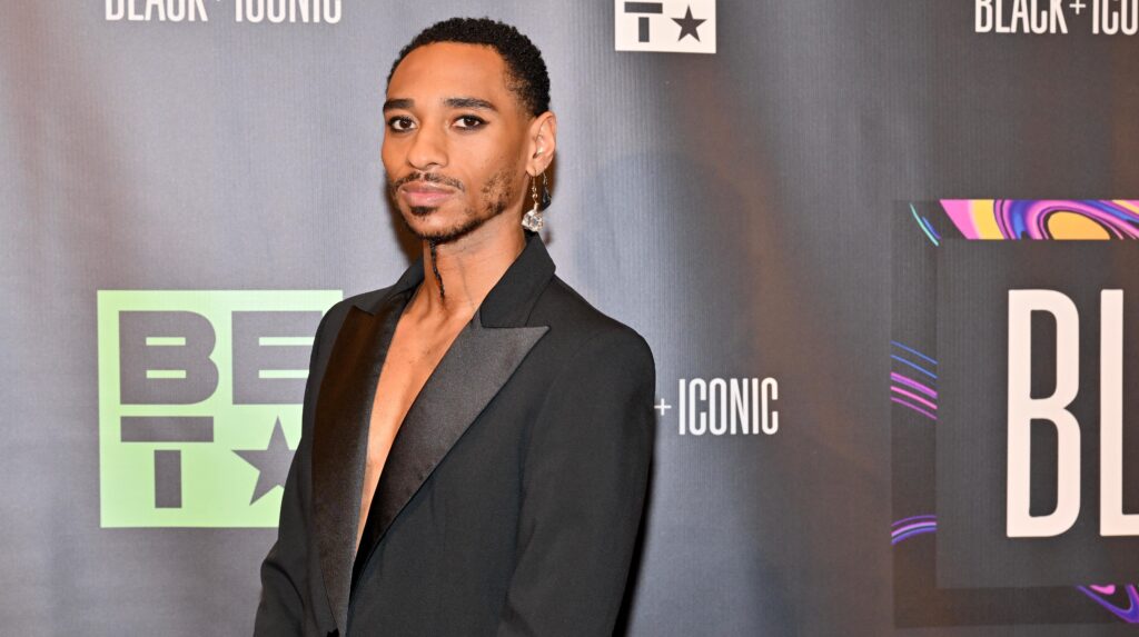 If You Don’t Know Who Durand Bernarr Is, It’s Beyond Time That You Do