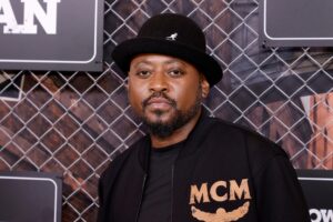 Omar Epps Gets Lit With a Fascinating Dystopian Page-Turner