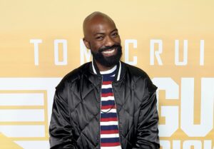 Desus Nice Wants You to Win a New Phone…but You’ve Gotta Find Him First