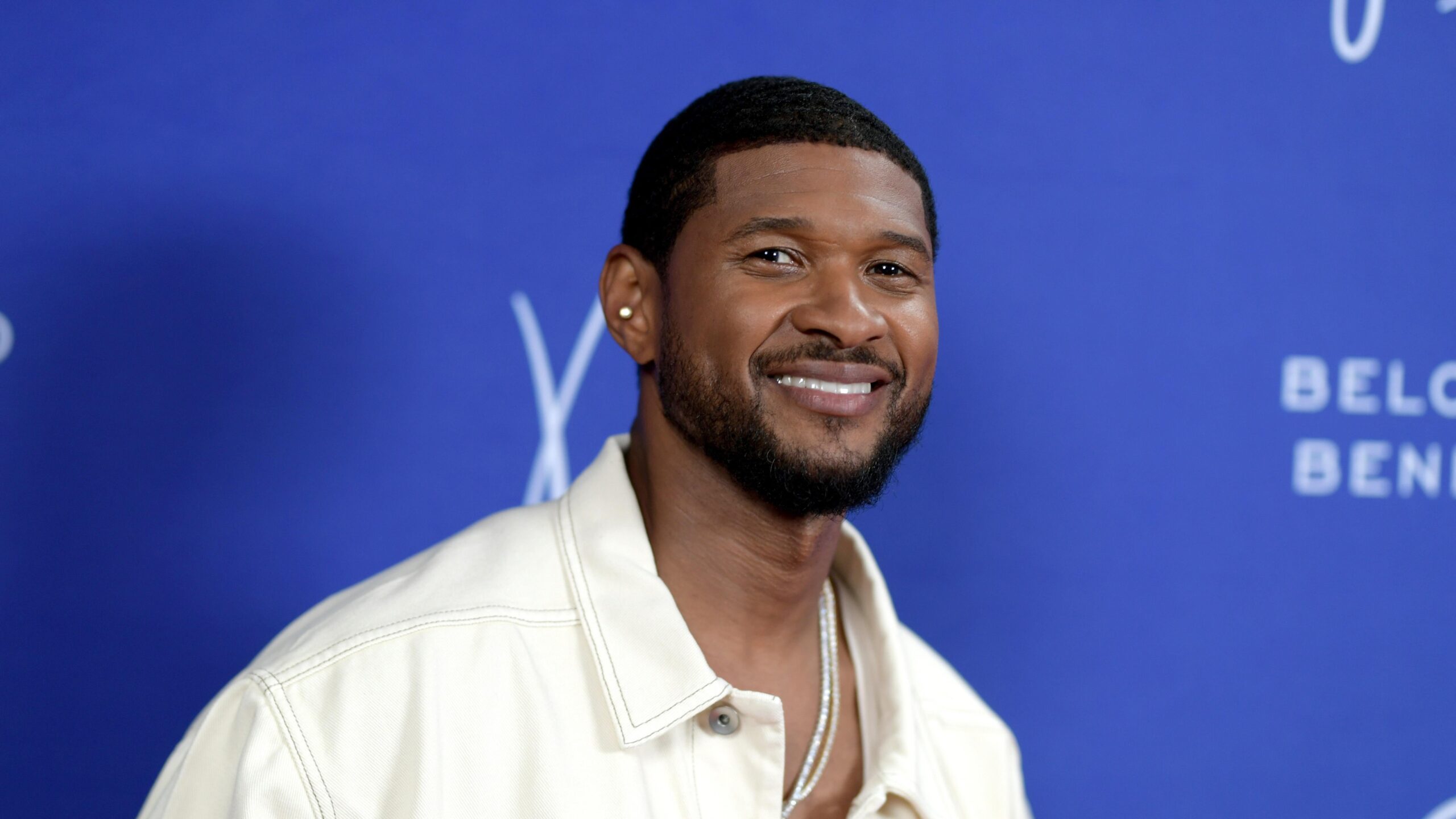 Usher attends the 2022 Beloved Benefit at Mercedes-Benz Stadium on July 07, 2022 in Atlanta, Georgia. Photo: Getty Images Marcus Ingram