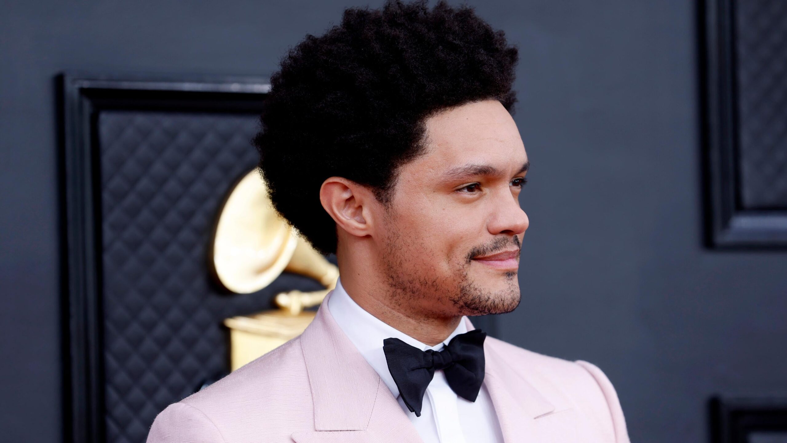 Trevor Noah attends the 64th Annual GRAMMY Awards at MGM Grand Garden Arena on April 03, 2022 in Las Vegas, Nevada. Photo: Getty Images Frazer Harrison for The Recording Academy
