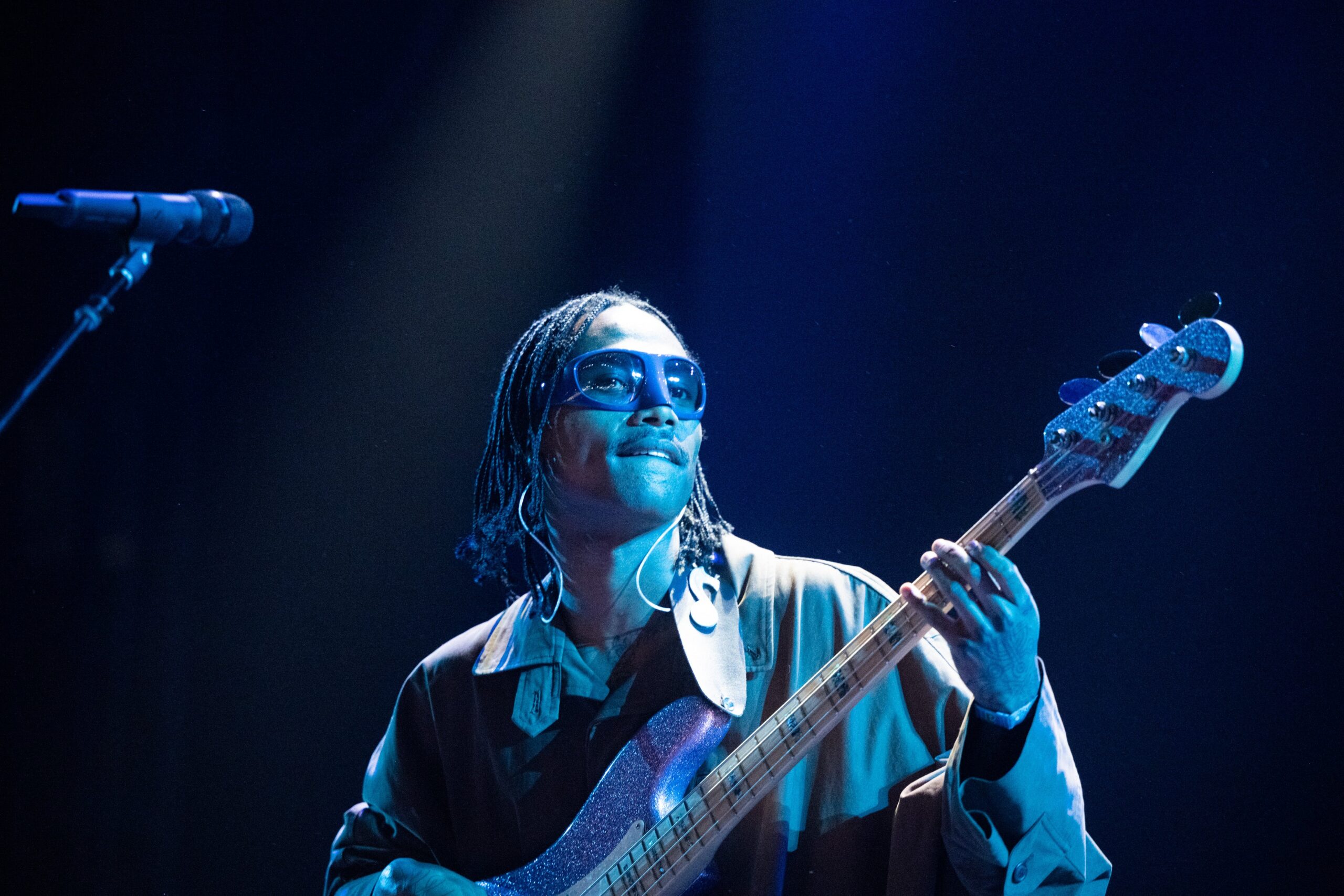 Singer Steve Lacy performs on the Mojave Stage during Weekend 2, Day 2 of the 2022 Coachella Valley Music and Arts Festival on April 23, 2022 in Indio, California. Photo: Getty Images Scott Dudelson