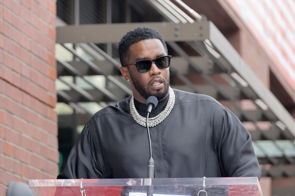 Sean ‘Diddy’ Combs Launching R&B Label Love Records