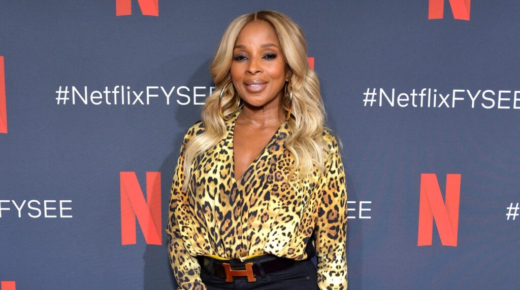 Mary J. Blige to Be Inducted Into Historic Apollo Walk of Fame