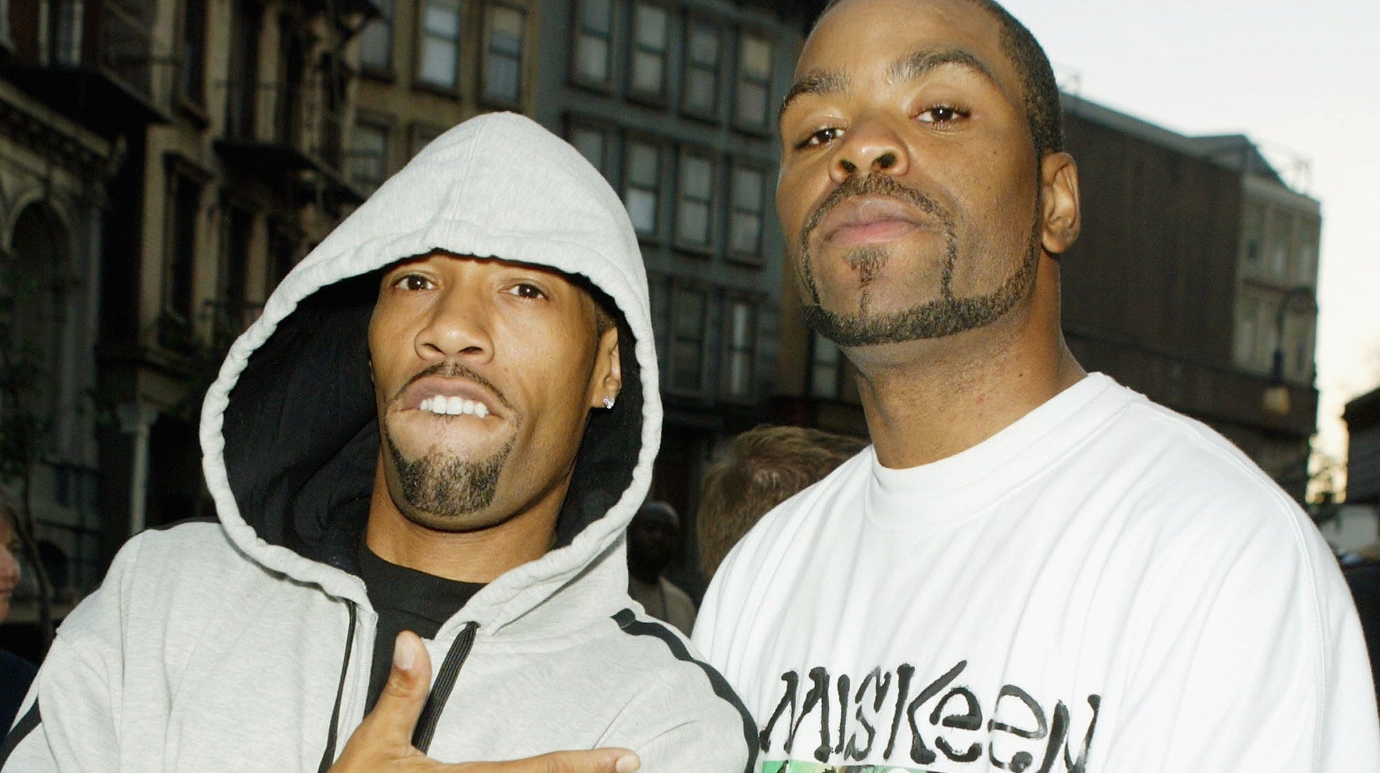 Rapper/actors Method Man (R) and Redman arrive at the 2004 Fox Network TCA Summer Party on July 16, 2004 in Los Angeles, California. Photo: Getty Images Kevin Winter