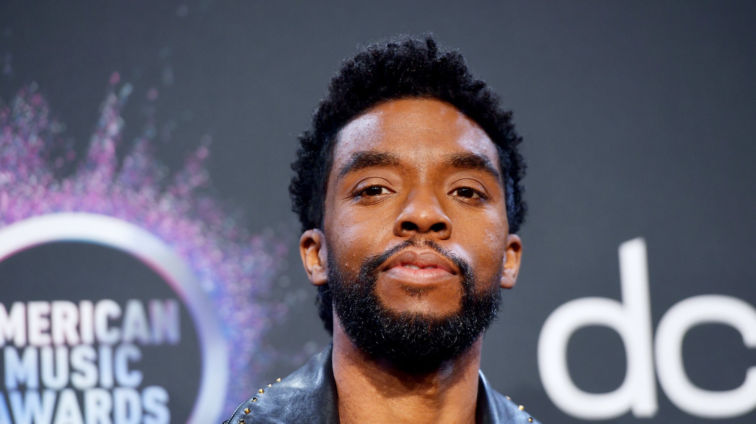 Chadwick Boseman poses in the press room during the 2019 American Music Awards on November 24, 2019. Photo: Getty Images Matt Winkelmeyer/Getty Images for dcp
