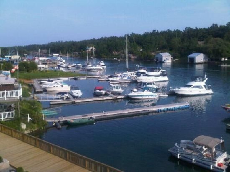 Roque's Marina