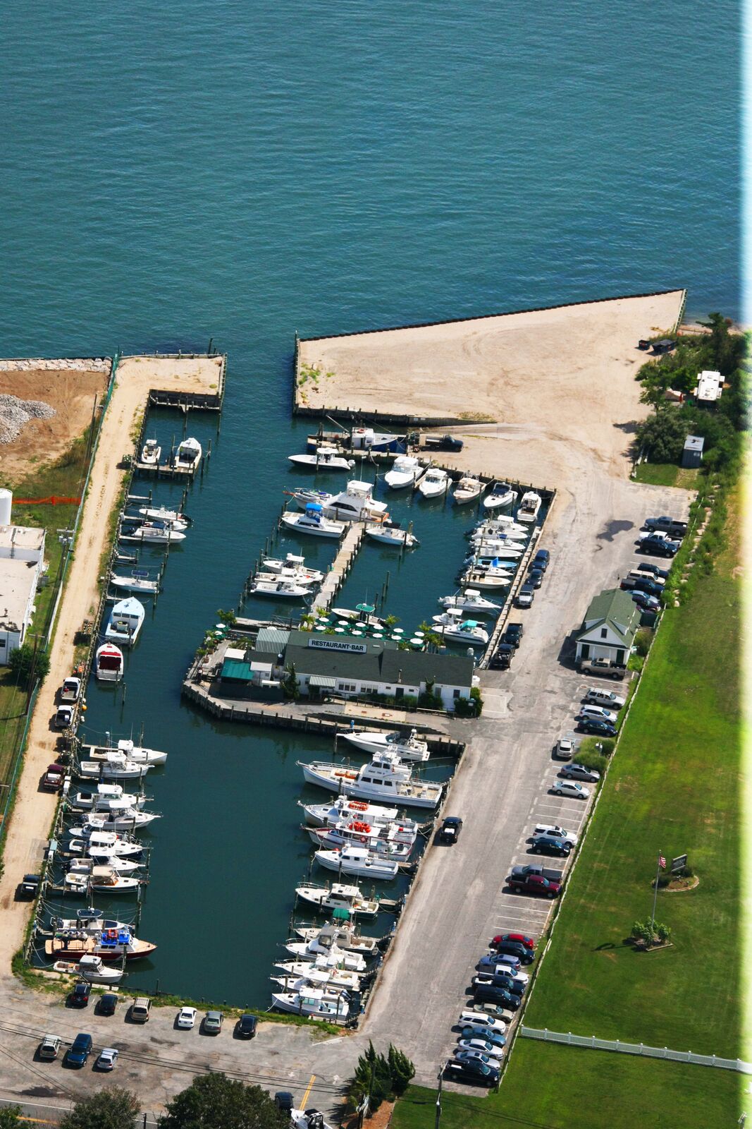 Duryea's Orient Point Long Island Sound Marina in New York SnagASlip