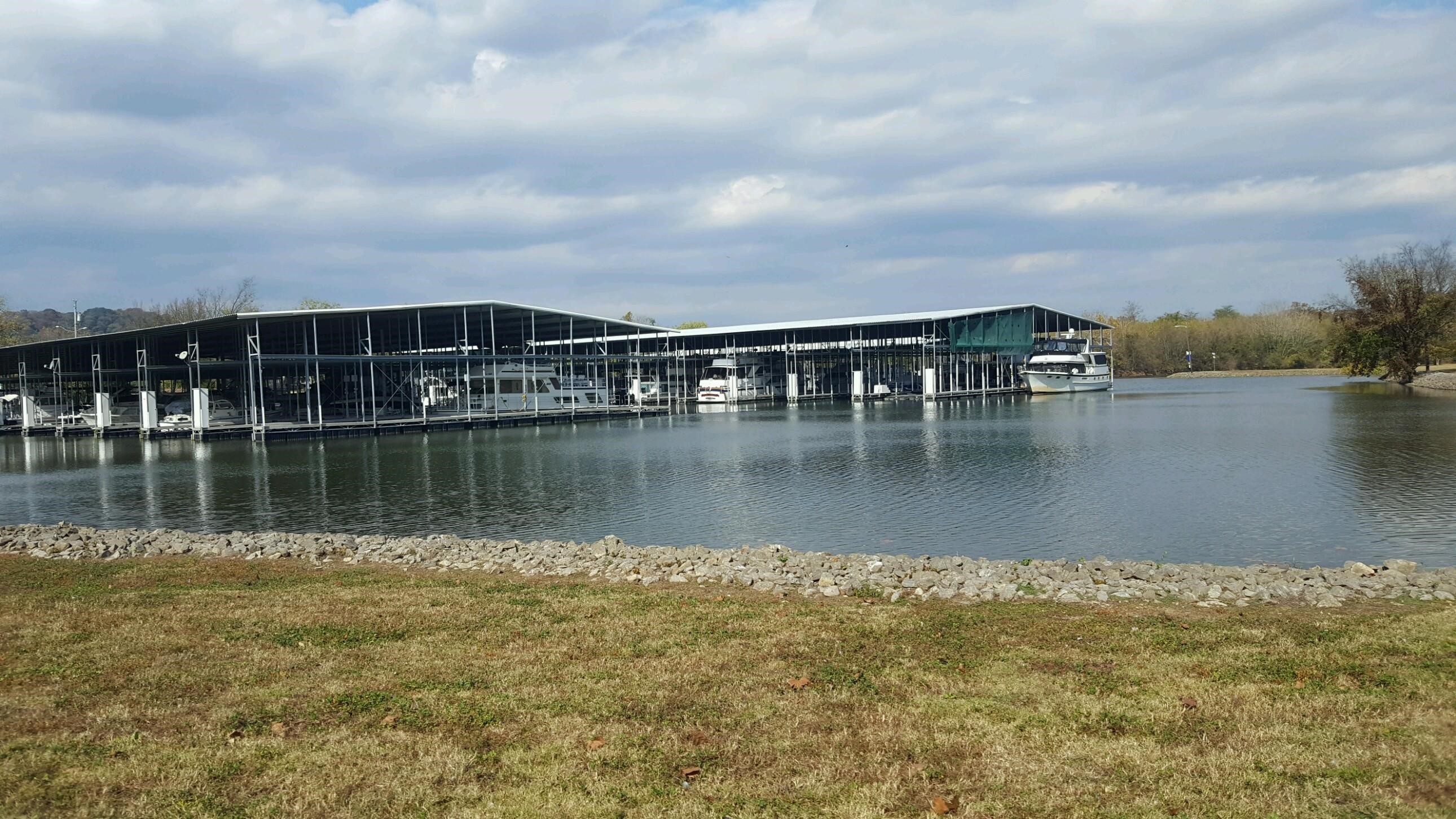 Tennessee Marinas with Boat Slips for Rent on SnagASlip SnagASlip