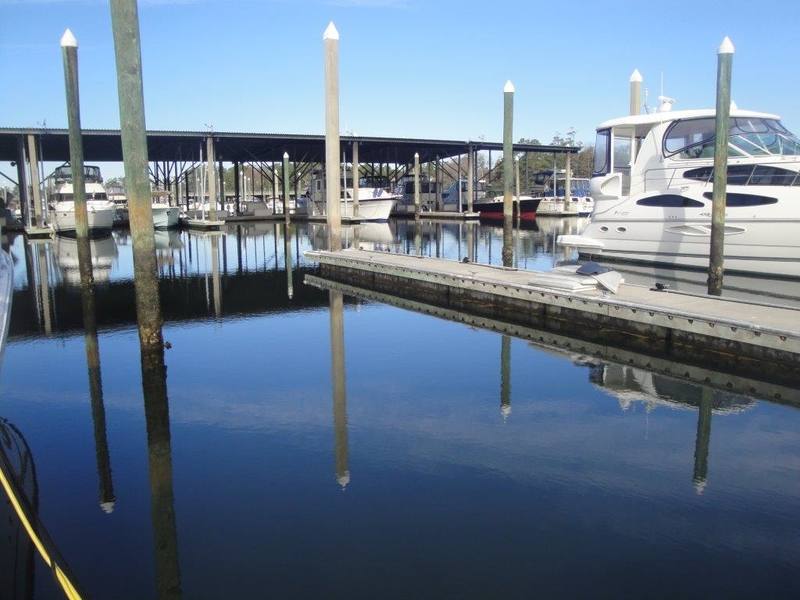 Private boat slip for monthly rent in Wilmington, North Carolina Snag