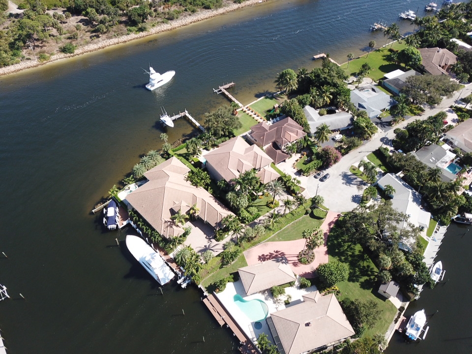 30-65ft Dock with Water & Electric - Palm Beach Gardens
